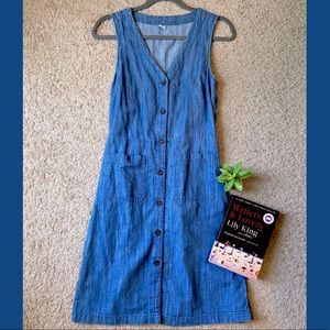 Old Navy Sleeveless Denim Dress